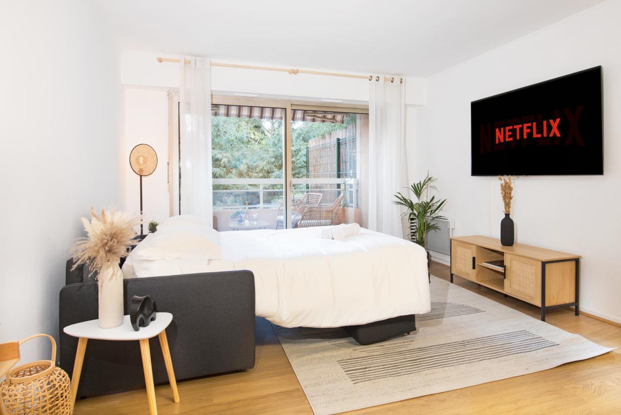 Appartement Renove - Terrasse - Parking - Bm Νίκαια Εξωτερικό φωτογραφία