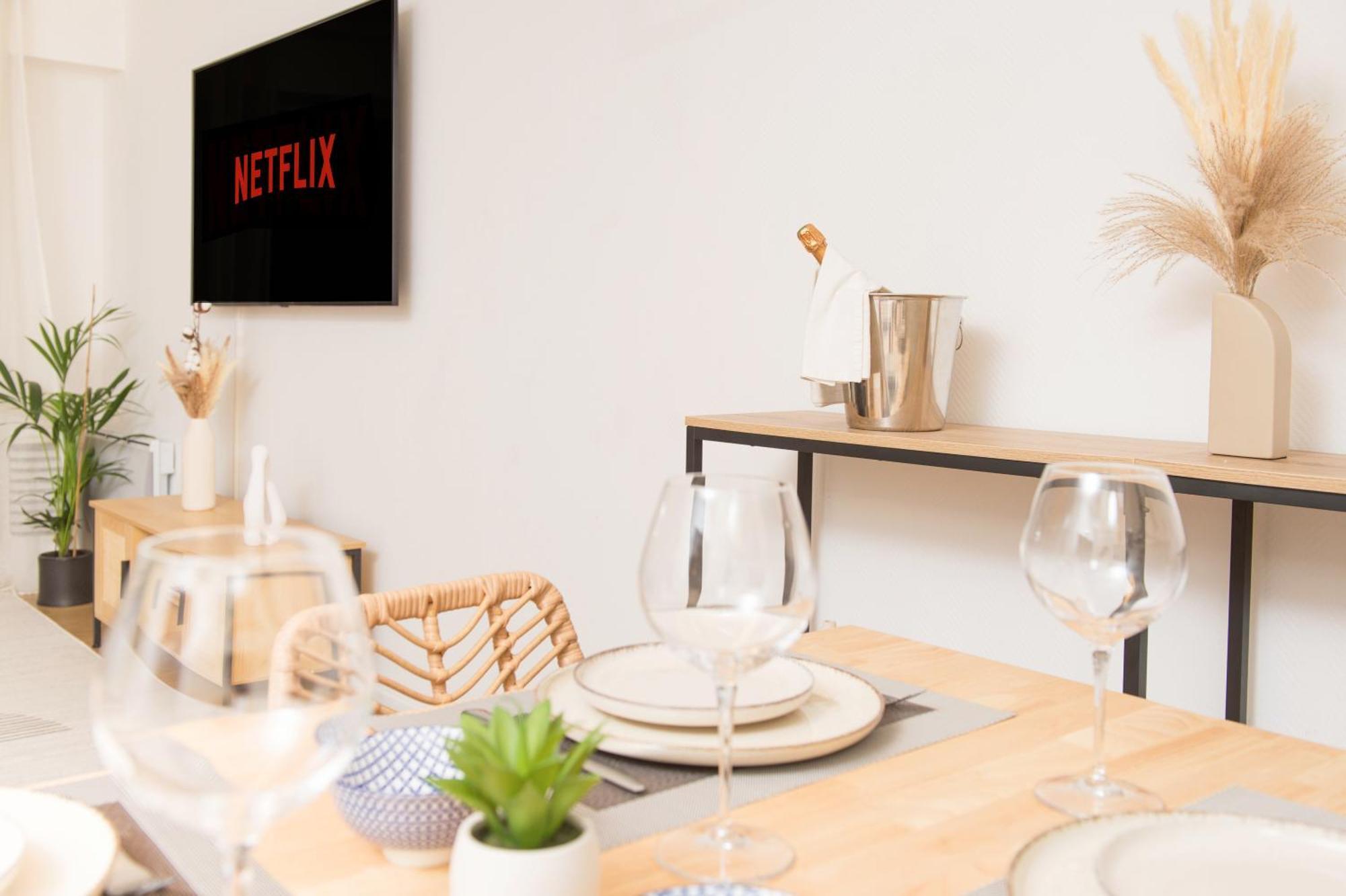 Appartement Renove - Terrasse - Parking - Bm Νίκαια Εξωτερικό φωτογραφία