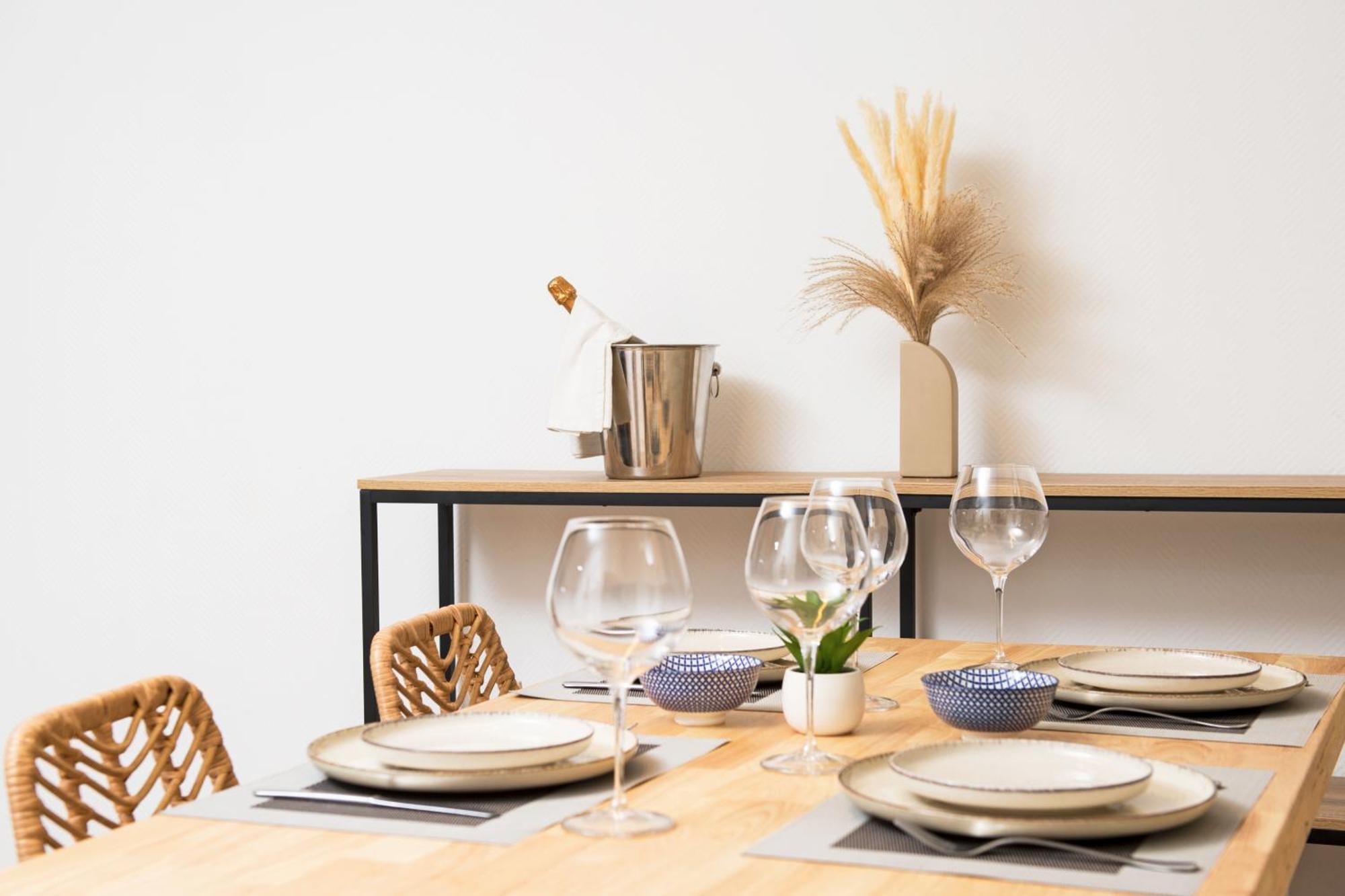 Appartement Renove - Terrasse - Parking - Bm Νίκαια Εξωτερικό φωτογραφία